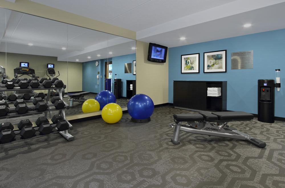 Hotel Fairfield By Marriott & Portland Maine Airport 3*