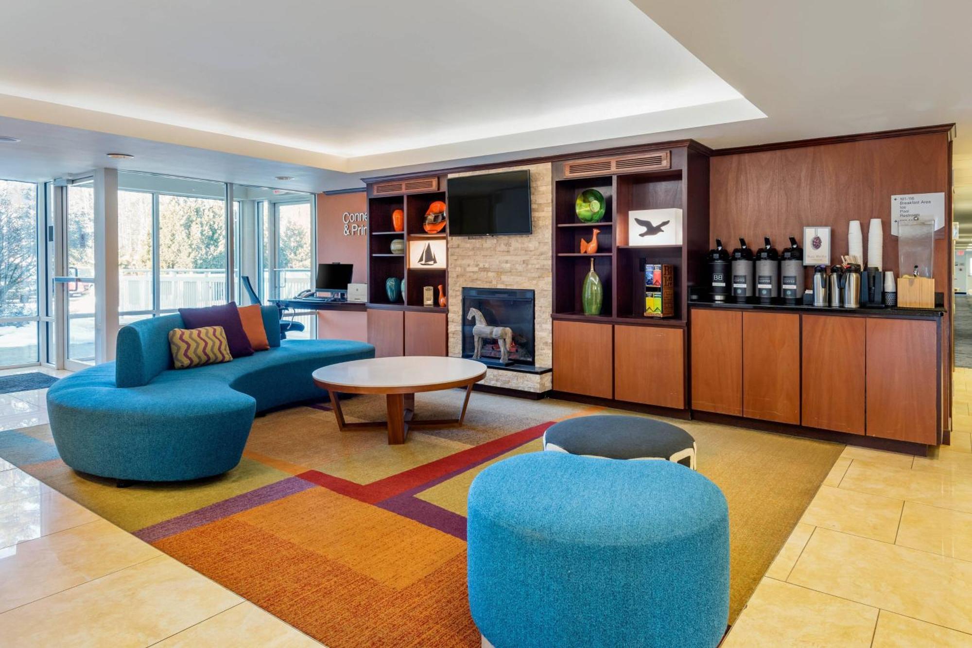 Fairfield By Marriott & Portland Maine Airport Hotel 3*