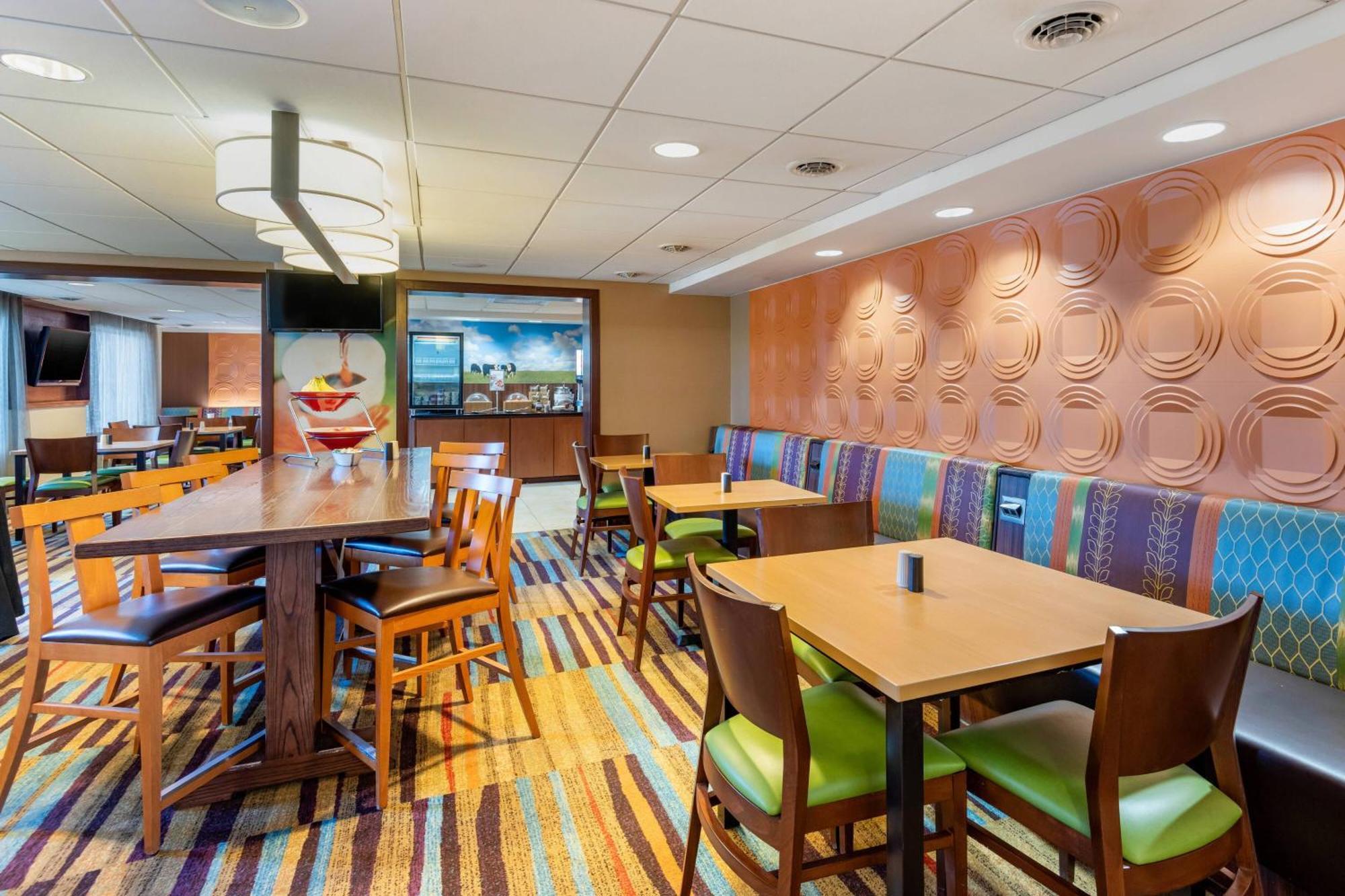 Fairfield By Marriott & Portland Maine Airport 3*