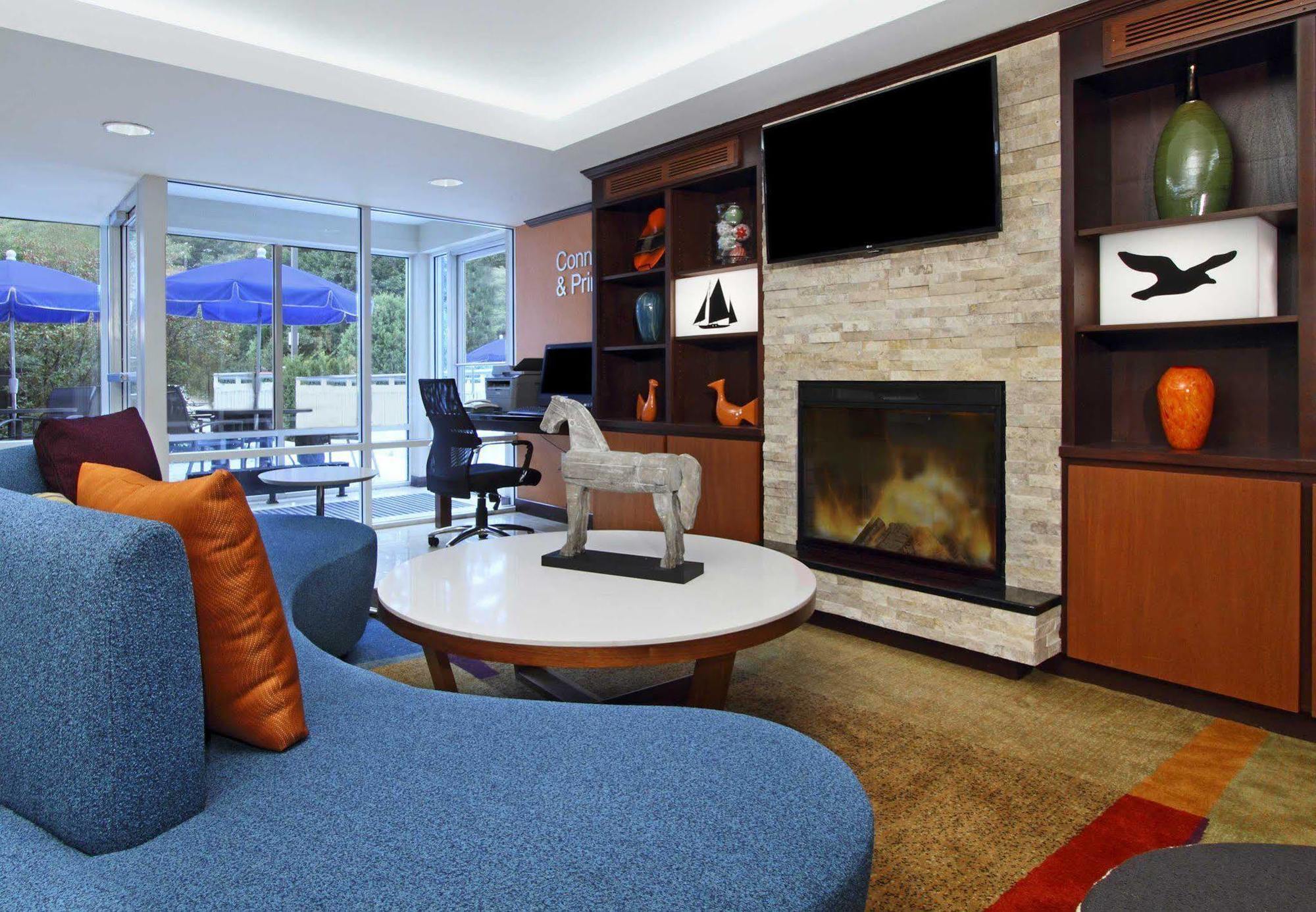Fairfield By Marriott & Portland Maine Airport