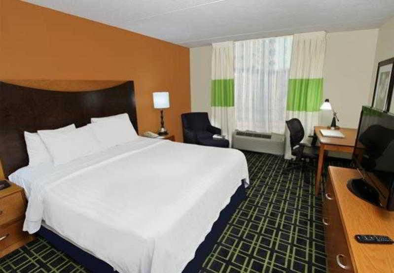 Fairfield By Marriott & Portland Maine Airport